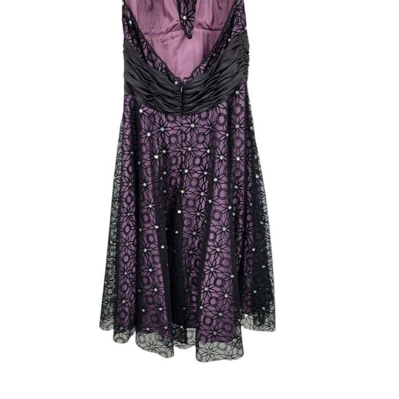 90's Formal Dress 6 Spiderweb Halter Fit & Flare Purple Black Gothic Fairy Witch - Picture 7 of 12